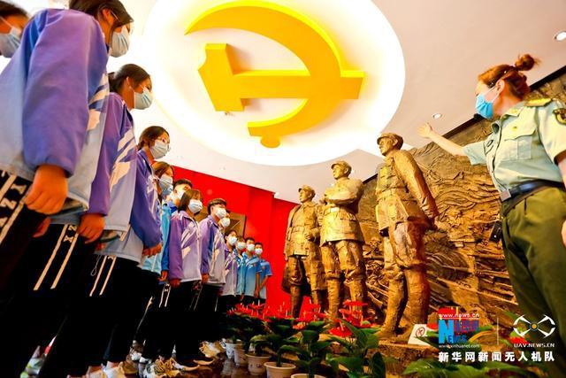 救援男孩贝利